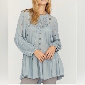 Free People Kiss Kiss Tunic Dress
Green Small